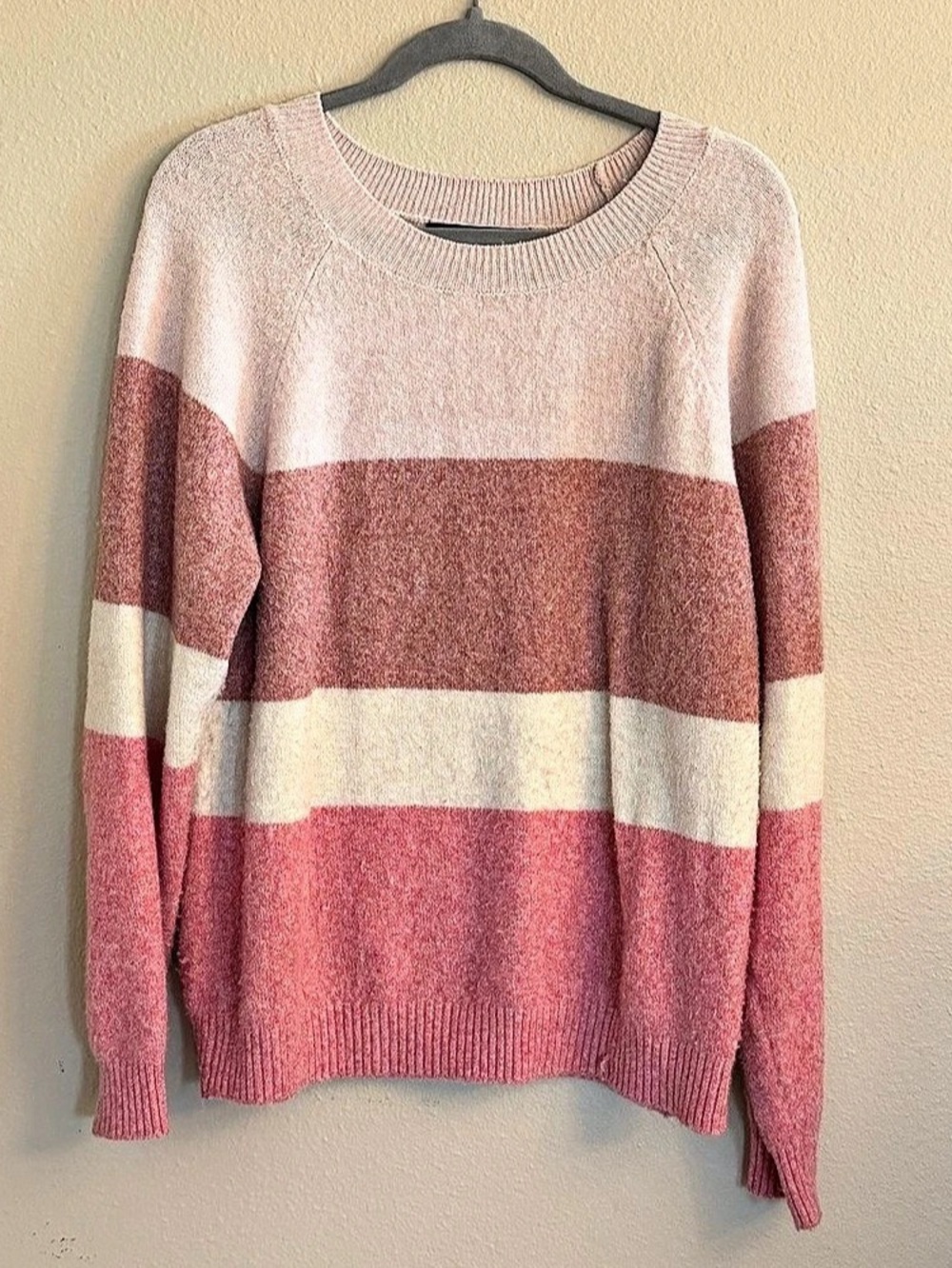 Vero Moda KNIT Color Block Sweater in Pink & Cream10